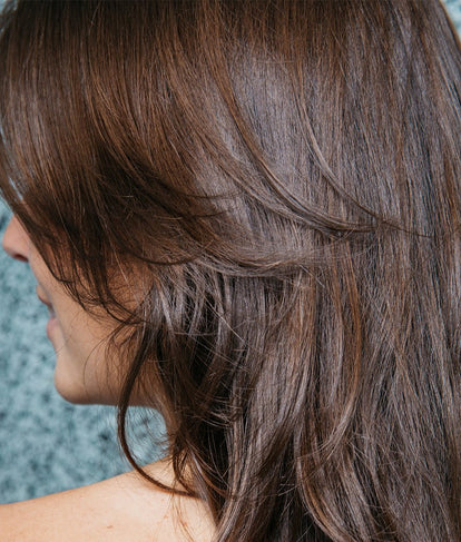 Cheveux secs, que faire ? - Respire